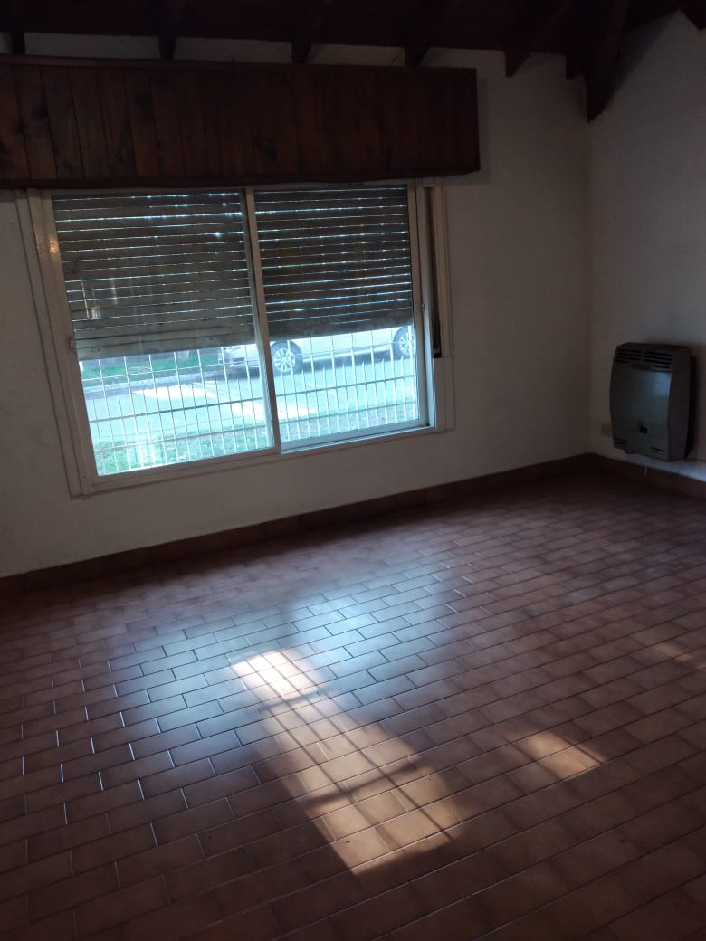 2 Habitaciones Habitaciones, 4 Habitaciones Habitaciones,1 BañoBathrooms,Casa,Venta,1325