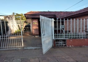 2 Habitaciones Habitaciones, 4 Habitaciones Habitaciones,1 BañoBathrooms,Casa,Venta,1325