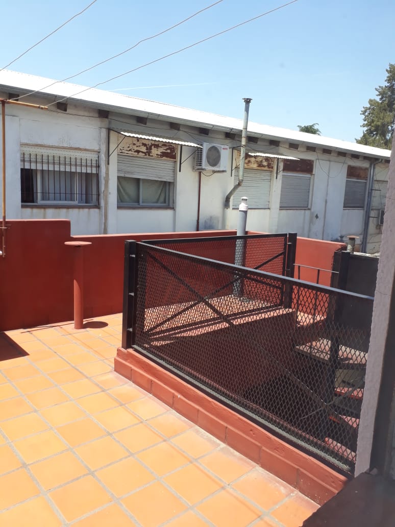 2 Habitaciones Habitaciones, 4 Habitaciones Habitaciones,1 BañoBathrooms,Duplex,Venta,1387