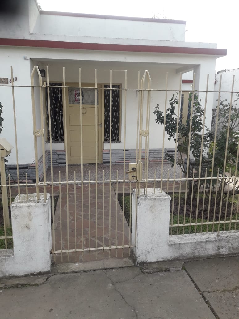 2 Habitaciones Habitaciones, 5 Habitaciones Habitaciones,2 BathroomsBathrooms,Casa,Venta,1390