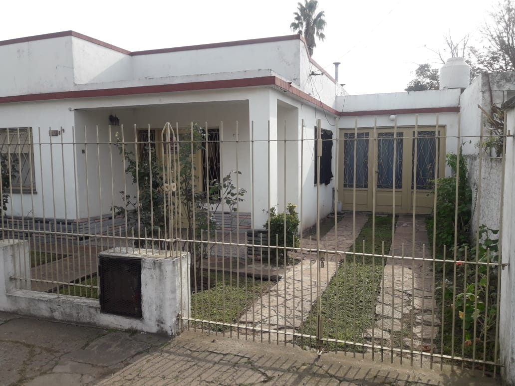 2 Habitaciones Habitaciones, 5 Habitaciones Habitaciones,2 BathroomsBathrooms,Casa,Venta,1390