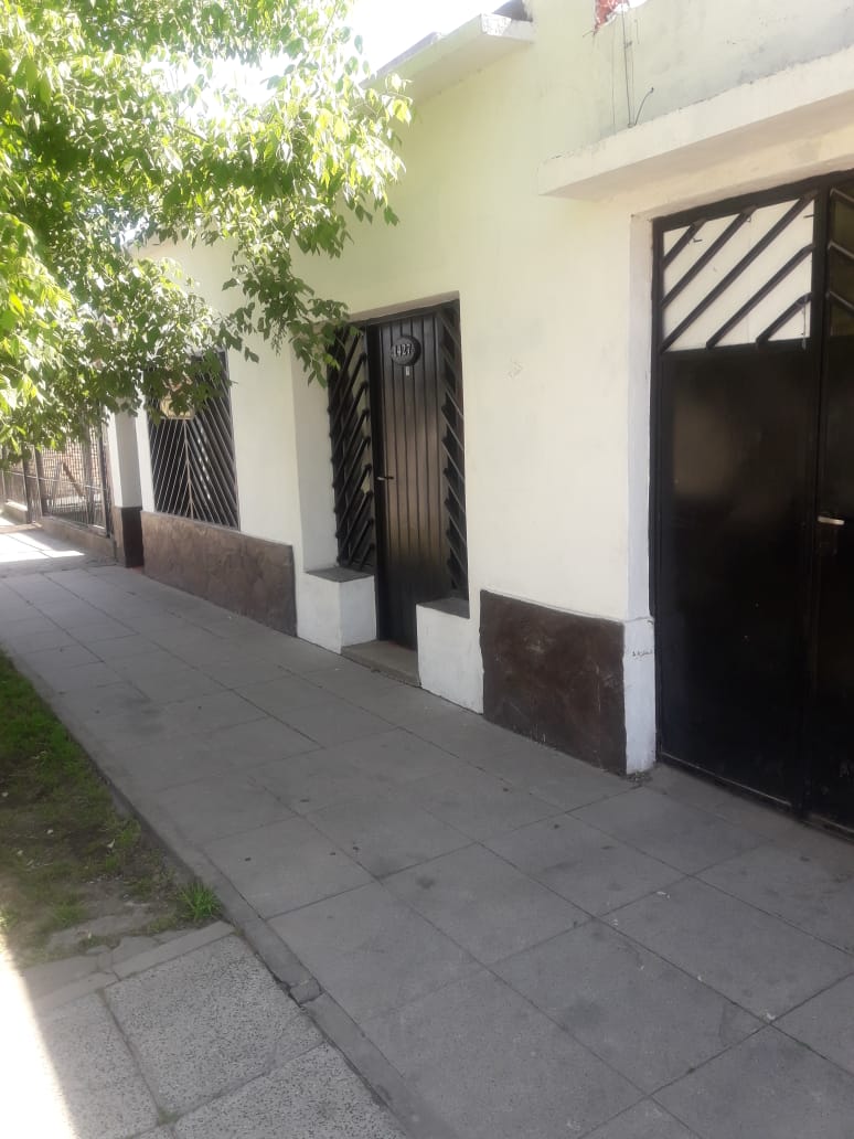 2 Habitaciones Habitaciones, 5 Habitaciones Habitaciones,1 BañoBathrooms,Casa,Venta,1408