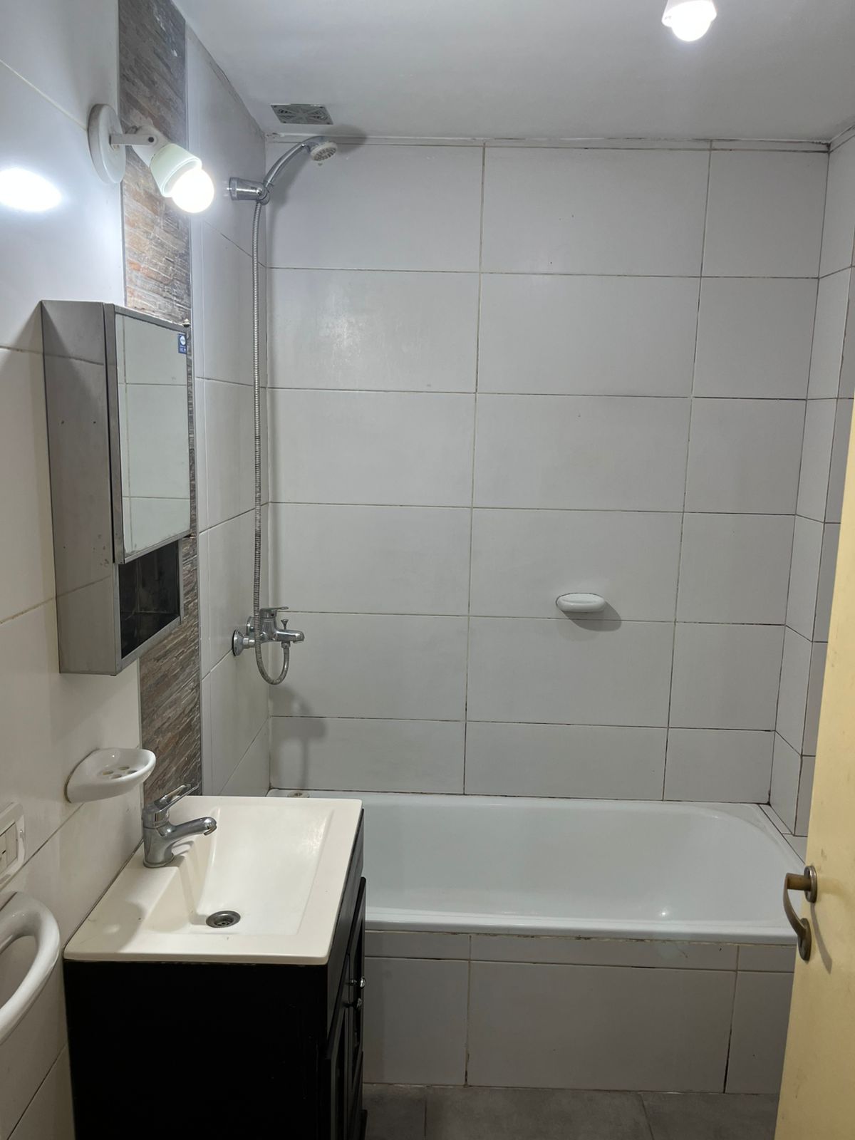 1 Dormitorio Habitaciones, 2 Habitaciones Habitaciones,1 BañoBathrooms,Departamento,Alquiler,0,1482