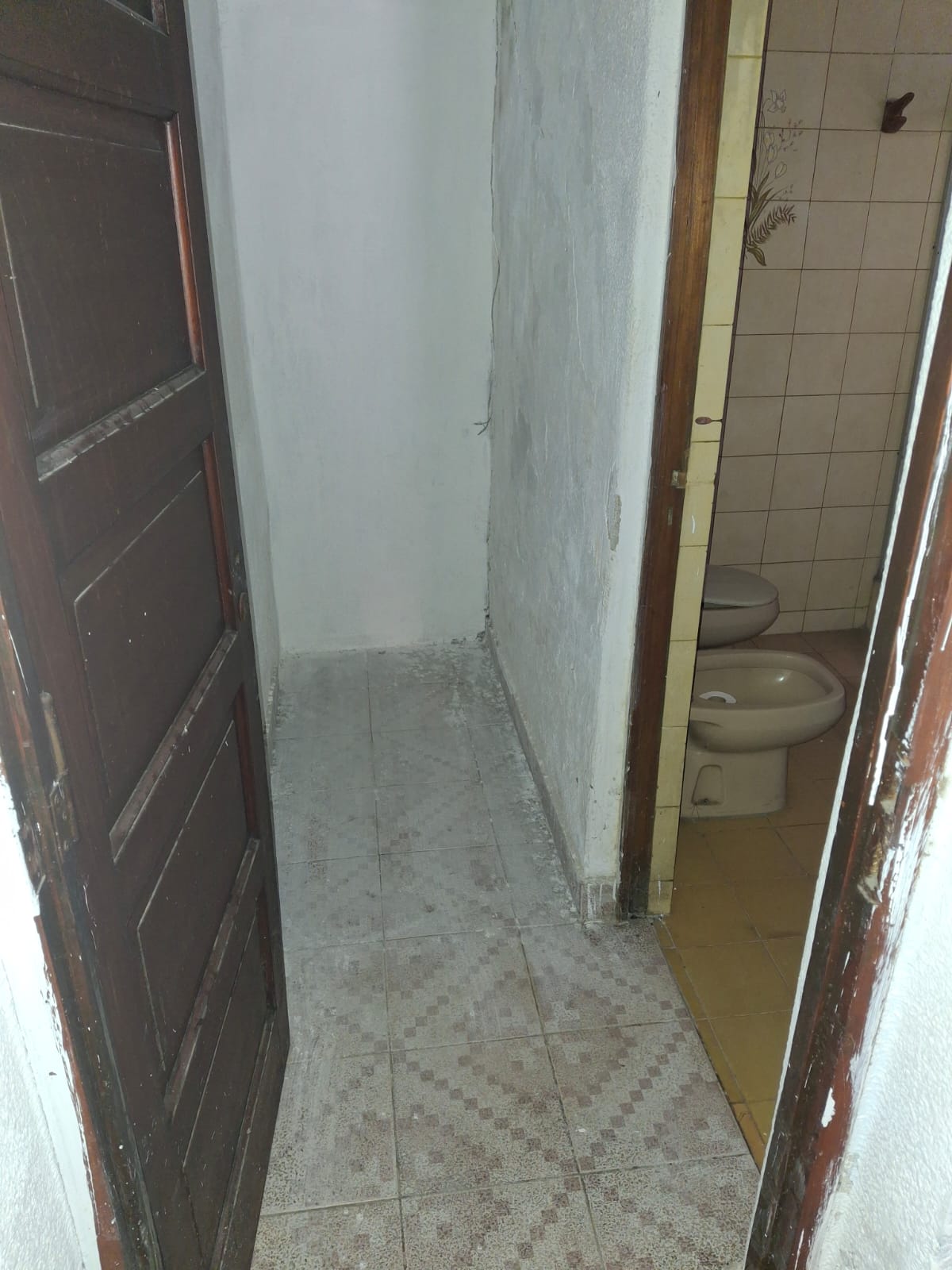 0 , 0 ,1 BañoBathrooms,Local,Alquiler,0,1490