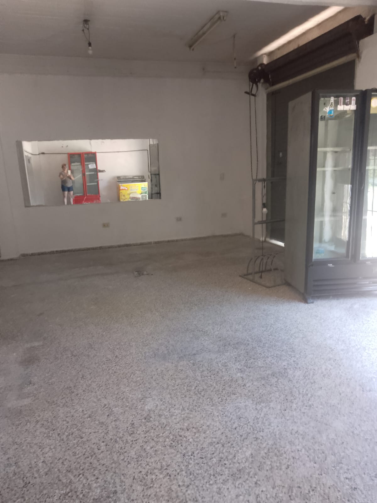 0 , 0 ,1 BañoBathrooms,Local,Alquiler,0,1490